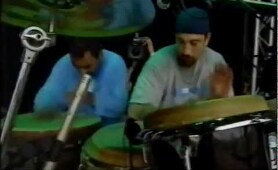 Glastonbury 2000: Cypress Hill - I Ain't Goin' Out Like That / Tribal Jam