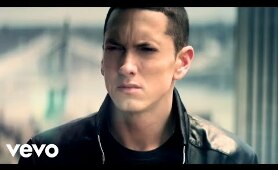 Eminem - Not Afraid (Official Video)